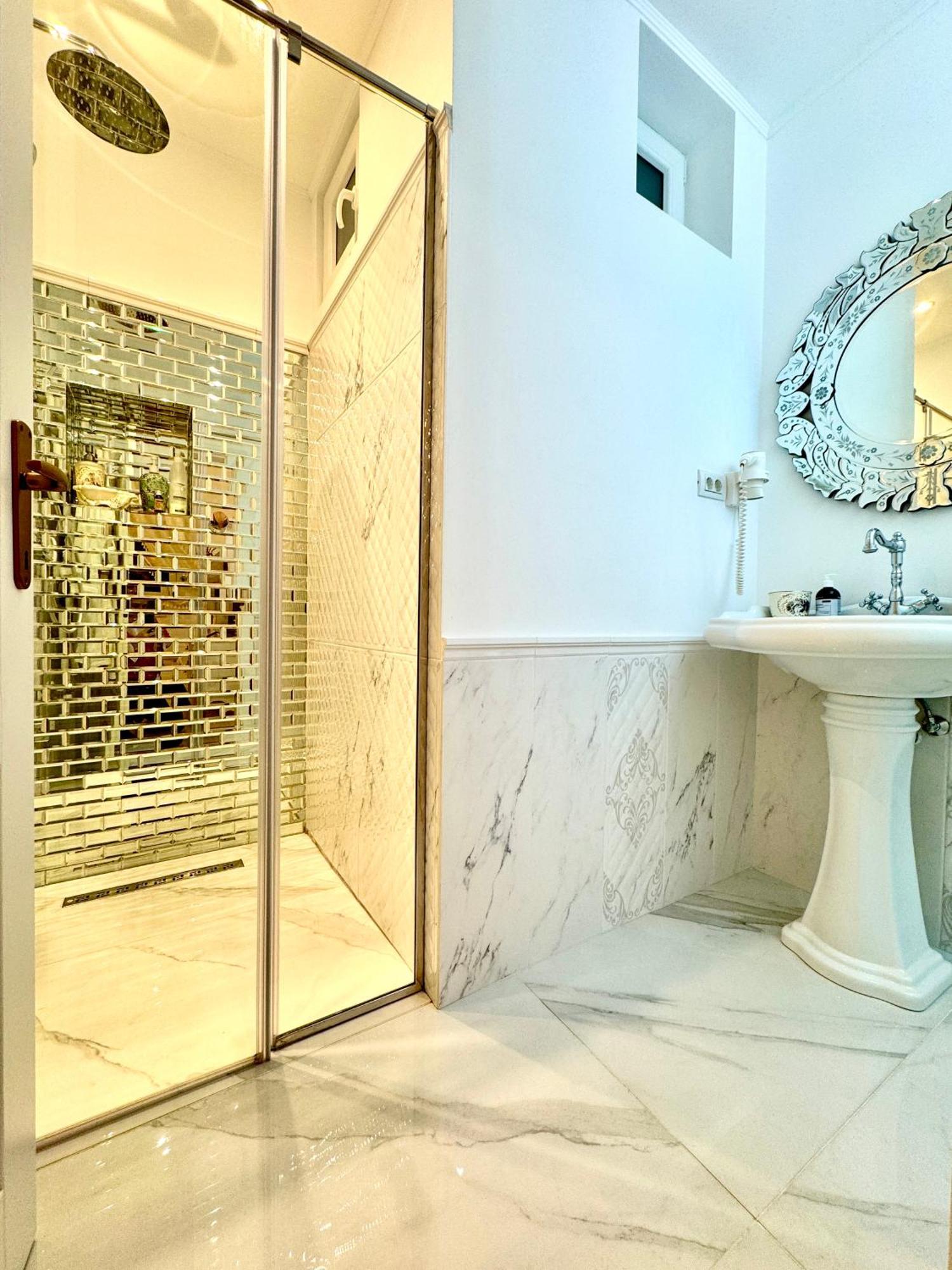 Fsf Boutique Apartament تيميشورا المظهر الخارجي الصورة